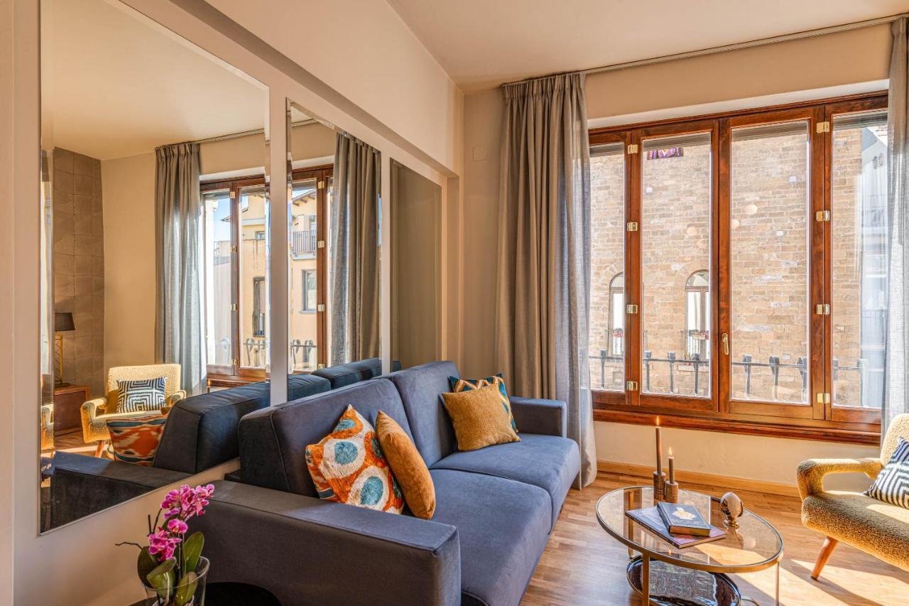 - Santo Stefano's Mirror Appartement *